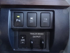 Used 2018  Toyota Tundra 4WD CrewMax 5.5' Bed 5.7L (Natl) at CarloanExpress.Com near Hampton, VA