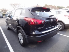 Used 2019  Nissan Rogue Sport FWD S at CarloanExpress&period;Com near Hampton&comma; VA