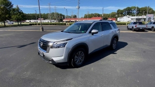 Used 2025  Nissan Pathfinder SV 4WD at CarloanExpress.Com near Hampton, VA