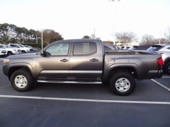 Used 2019  Toyota Tacoma 2WD Double Cab 5' Bed I4 AT &lpar;Natl&rpar; at CarloanExpress&period;Com near Hampton&comma; VA