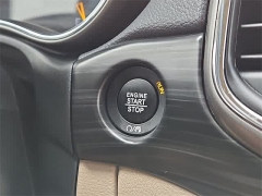 Used 2020  Jeep Grand Cherokee Laredo E 4x4 at CarloanExpress.Com near Hampton, VA