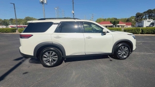 Used 2024  Nissan Pathfinder SV 2WD at CarloanExpress&period;Com near Hampton&comma; VA