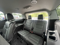 Used 2023  GMC Acadia FWD 4dr SLT at CarloanExpress.Com near Hampton, VA