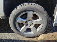 Used 2018  Chevrolet Silverado 1500 4WD Crew Cab 143.5" LT w/2LT at CarloanExpress.Com near Hampton, VA