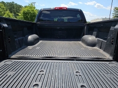 Used 2017  Toyota Tundra 4WD CrewMax 5&period;5' Bed 5&period;7L &lpar;Natl&rpar; at CarloanExpress&period;Com near Hampton&comma; VA