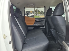 Used 2019  Toyota Tacoma 2WD Double Cab 5' Bed V6 AT &lpar;Natl&rpar; at CarloanExpress&period;Com near Hampton&comma; VA