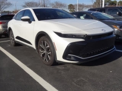 Used 2024  Toyota Crown AWD &lpar;Natl&rpar; at CarloanExpress&period;Com near Hampton&comma; VA