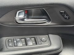 Used 2025  Chrysler Pacifica Select FWD at CarloanExpress&period;Com near Hampton&comma; VA