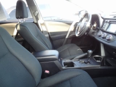 Used 2017  Toyota RAV4 4d SUV FWD LE at CarloanExpress.Com near Hampton, VA