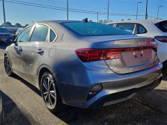 Used 2024  Kia Forte LXS IVT at CarloanExpress.Com near Hampton, VA