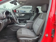 Used 2024  Chevrolet Blazer FWD 4dr LT w&sol;2LT at CarloanExpress&period;Com near Hampton&comma; VA