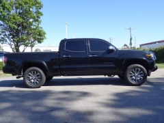 Used 2023  Toyota Tacoma 4WD Limited Double Cab 6ft Bed V6 AT at CarloanExpress&period;Com near Hampton&comma; VA