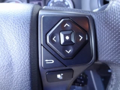 Used 2017  Toyota Tacoma Double Cab 5' Bed V6 4x4 (Natl) at CarloanExpress.Com near Hampton, VA