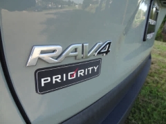 Used 2022  Toyota RAV4 XLE Premium AWD at CarloanExpress&period;Com near Hampton&comma; VA