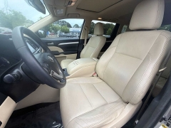 Used 2016  Toyota Highlander 4d SUV FWD XLE at CarloanExpress&period;Com near Hampton&comma; VA