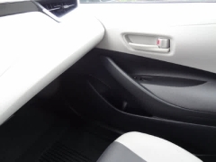 Used 2025  Toyota Corolla LE CVT at CarloanExpress&period;Com near Hampton&comma; VA