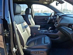 Used 2023  Chevrolet Traverse AWD 4dr RS at CarloanExpress&period;Com near Hampton&comma; VA