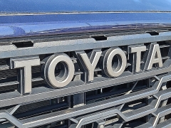 Used 2023  Toyota Tundra 4WD Limited CrewMax 5&period;5ft Bed at CarloanExpress&period;Com near Hampton&comma; VA