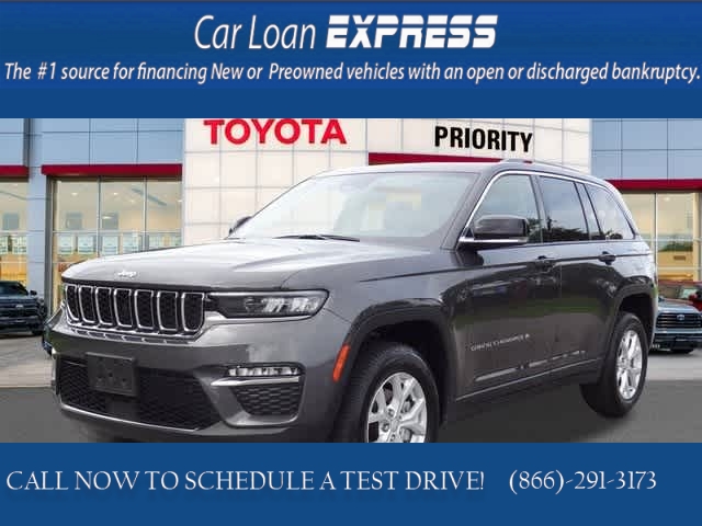 Used 2023  Jeep Grand Cherokee Limited 4x4 at CarloanExpress.Com near Hampton, VA