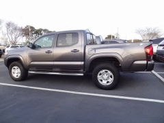 Used 2019  Toyota Tacoma 2WD Double Cab 5' Bed I4 AT &lpar;Natl&rpar; at CarloanExpress&period;Com near Hampton&comma; VA
