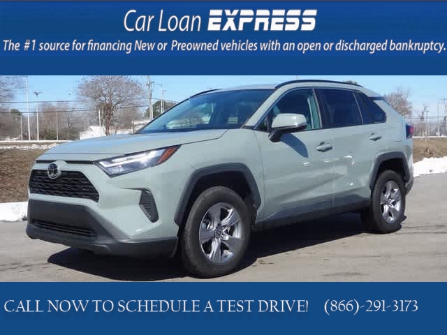 Used 2022  Toyota RAV4 XLE FWD at CarloanExpress.Com near Hampton, VA