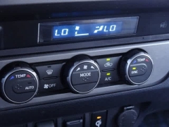 Used 2023  Toyota Tacoma 2WD Double Cab 5' Bed V6 AT (Natl) at CarloanExpress.Com near Hampton, VA