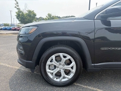 Used 2024  Jeep Compass Latitude 4x4 at CarloanExpress&period;Com near Hampton&comma; VA