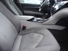 Used 2018  Toyota Camry Hybrid CVT &lpar;Natl&rpar; at CarloanExpress&period;Com near Hampton&comma; VA