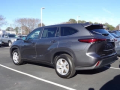 Used 2023  Toyota Highlander FWD &lpar;Natl&rpar; at CarloanExpress&period;Com near Hampton&comma; VA