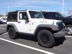 Used 2014  Jeep Wrangler 4WD 2dr Willys Wheeler at CarloanExpress&period;Com near Hampton&comma; VA