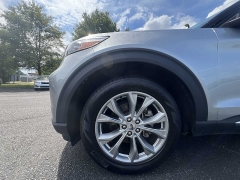 Used 2023  Ford Explorer Limited RWD at CarloanExpress.Com near Hampton, VA