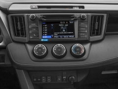 Used 2017  Toyota RAV4 4d SUV FWD LE at CarloanExpress&period;Com near Hampton&comma; VA