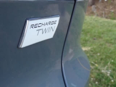 Used 2023  Volvo C40 Recharge Pure Electric Twin eAWD Ultimate at CarloanExpress&period;Com near Hampton&comma; VA