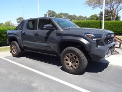 Used 2025  Toyota Tacoma 4WD Hybrid Double Cab Bed AT &lpar;Natl&rpar; at CarloanExpress&period;Com near Hampton&comma; VA