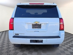 Used 2020  Chevrolet Suburban 4d SUV RWD LT at CarloanExpress.Com near Hampton, VA