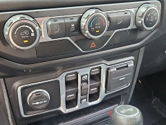 Used 2020  Jeep Wrangler Unlimited Freedom 4x4 at CarloanExpress&period;Com near Hampton&comma; VA