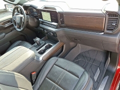 Used 2025  Chevrolet Silverado 1500 4WD Crew Cab 147" High Country at CarloanExpress&period;Com near Hampton&comma; VA