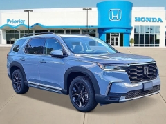 New 2025  Honda Pilot Touring+ AWD at CarloanExpress.Com near Hampton, VA