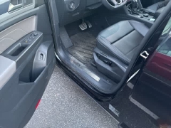 Used 2023  Volkswagen Atlas Cross Sport 2&period;0T SEL R-Line Black 4MOTION at CarloanExpress&period;Com near Hampton&comma; VA