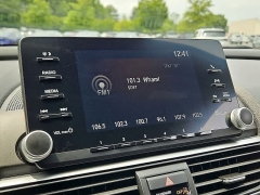 Used 2019  Honda Accord Hybrid 4d Sedan at CarloanExpress&period;Com near Hampton&comma; VA