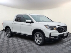 New 2026  Honda Ridgeline RTL AWD at CarloanExpress&period;Com near Hampton&comma; VA