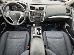 Used 2017  Nissan Altima 2&period;5 SV Sedan at CarloanExpress&period;Com near Hampton&comma; VA