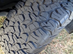 Used 2017  Toyota Tacoma Double Cab 5' Bed V6 4x4 (Natl) at CarloanExpress.Com near Hampton, VA