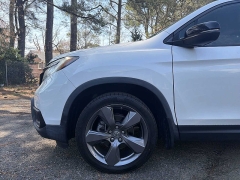 Used 2020  Honda Passport 4d SUV FWD Touring at CarloanExpress&period;Com near Hampton&comma; VA