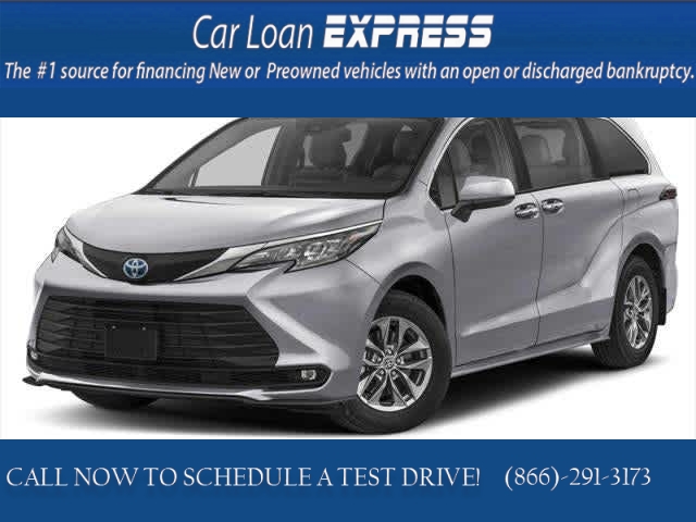 Used 2025  Toyota Sienna XLE FWD &lpar;Natl&rpar; at CarloanExpress&period;Com near Hampton&comma; VA