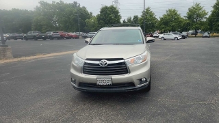 Used 2016  Toyota Highlander 4d SUV FWD XLE at CarloanExpress&period;Com near Hampton&comma; VA