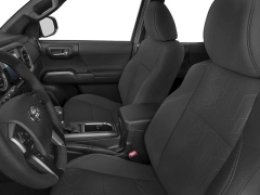 Used 2017  Toyota Tacoma Double Cab 5' Bed V6 4x4 &lpar;Natl&rpar; at CarloanExpress&period;Com near Hampton&comma; VA