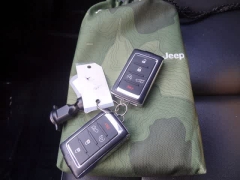 Used 2023  Jeep Grand Cherokee L Limited 4x4 at CarloanExpress&period;Com near Hampton&comma; VA