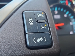 Used 2020  Chevrolet Suburban 4d SUV RWD LT at CarloanExpress.Com near Hampton, VA