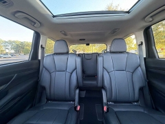 Used 2025  Subaru Ascent Onyx Edition Touring 7-Passenger at CarloanExpress.Com near Hampton, VA